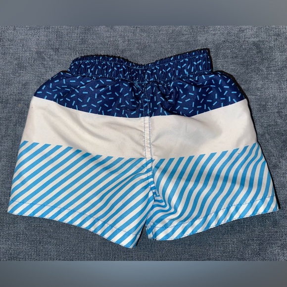 🌸 - Disney Baby Mickey Mouse swim trucks - Picture 2 of 3